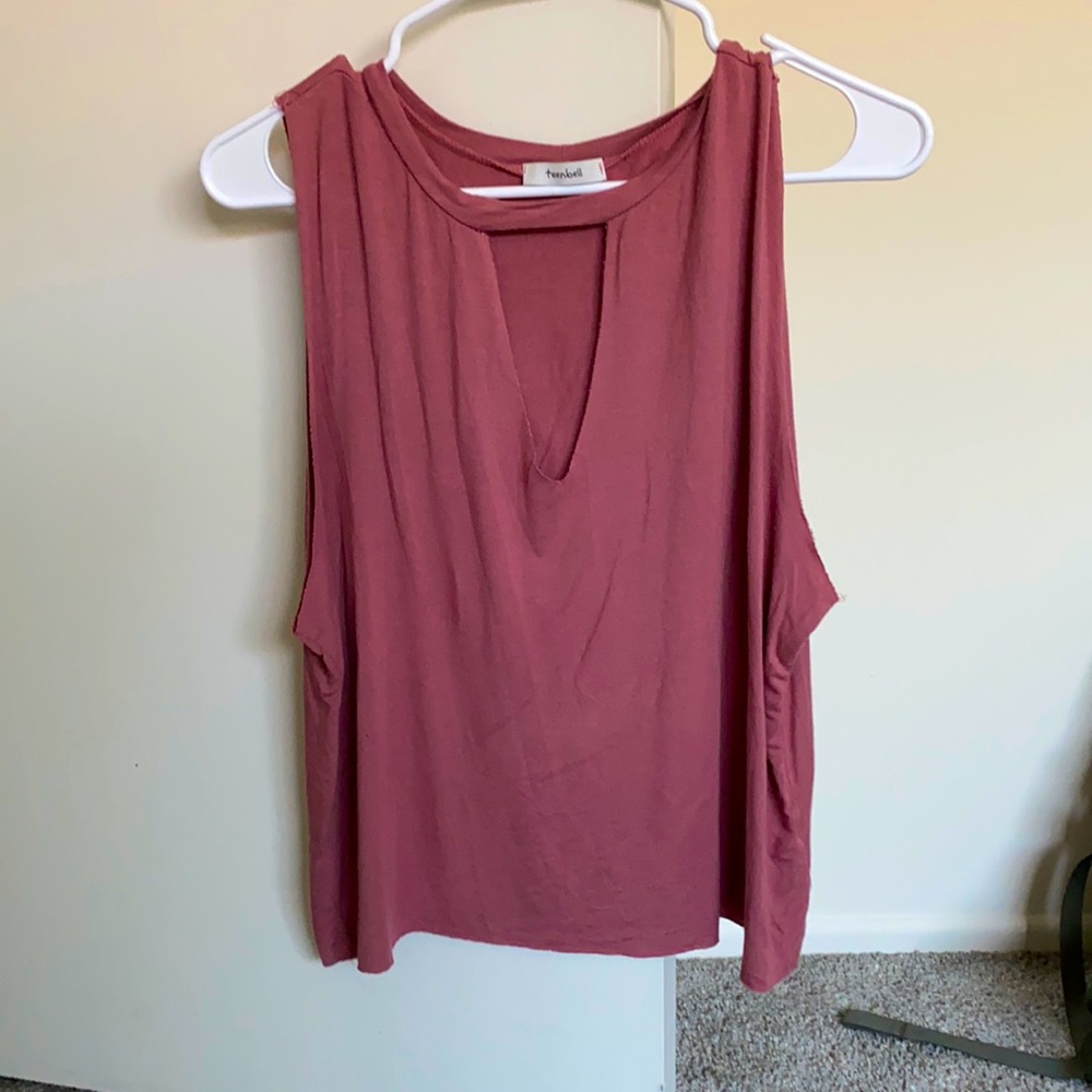 Pink Key Hole Top